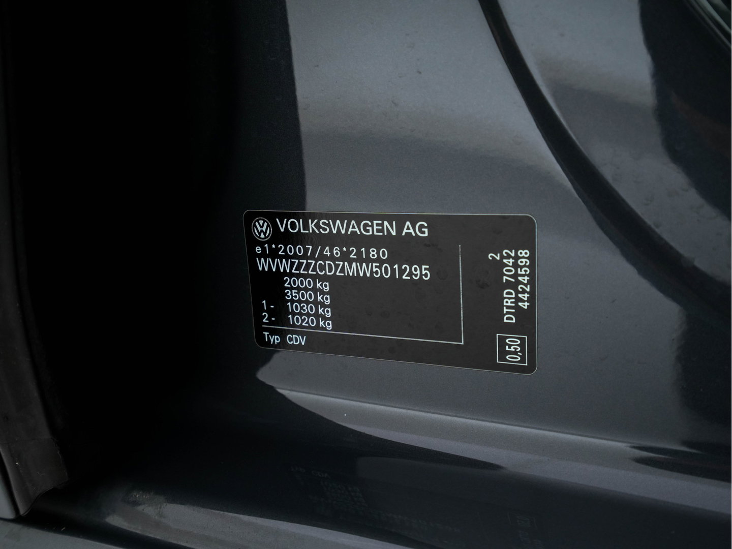 Volkswagen Golf Variant 2.0 TDI Life Business (INCL-BTW)  *FULL-LED | DIGI-COCKPIT | NAVI-FULLMAP | HEATED-COMFORTSEATS | KEYLESS | DAB+ | CARPLAY | ECC | AMBIENT-LIGHT | PDC | 16''ALU*