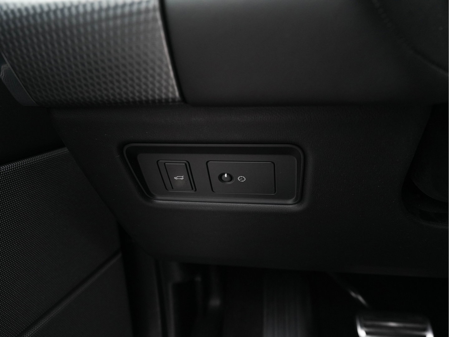 Land Rover Range Rover Sport 3.0 P400 MHEV HST (INCL-BTW) *PANO | HEAD-UP | FULL-LED | LEATHER | MERIDIAN-SOUND | MEMORY-PACK | COMFORT-SEATS | DIGI-COCKPIT | AIR-SUSPENSION | CAMERA | NAVI-FULLMAP |  22''ALU*