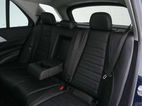 Mercedes-Benz GLE 350 de AMG-Line Premium 4MATIC (Plug-in) (INCL-BTW) *LEATHER | BURMESTER-AUDIO | FULL-LED | WIDESCREEN-COCKPIT | AMBIENTLIGHT | NAVI-FULLMAP | HEATED-SPORTSEATS | DAB | SHIFTPADDLES | PRIVACY-GLASS | CAMERA | 20"ALU*