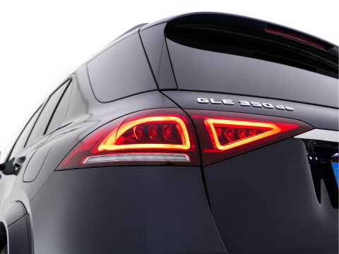 Mercedes-Benz GLE 350 de AMG-Line Premium 4MATIC (Plug-in) (INCL-BTW) *LEATHER | BURMESTER-AUDIO | FULL-LED | WIDESCREEN-COCKPIT | AMBIENTLIGHT | NAVI-FULLMAP | HEATED-SPORTSEATS | DAB | SHIFTPADDLES | PRIVACY-GLASS | CAMERA | 20"ALU*