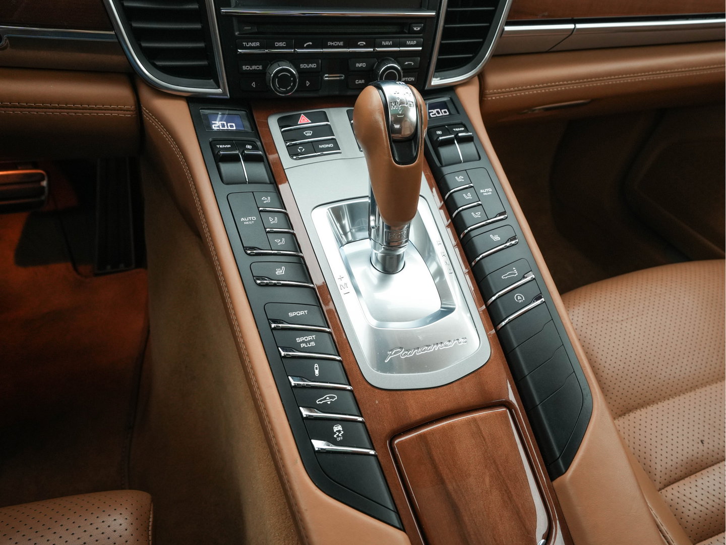 Porsche Panamera 4.8 Turbo Aut. *PANO | LEATHER | SPORT-CHRONO | BI-XENON | AIRSUSPENSION | MEMORY-PACK | BOSE-AUDIO | HEATED-SPORTSEATS | ADAPTIVE-CRUISE | KEYLESS | CAMERA | NAVI-FULLMAP | SHIFTPADDLES |  20''ALU*