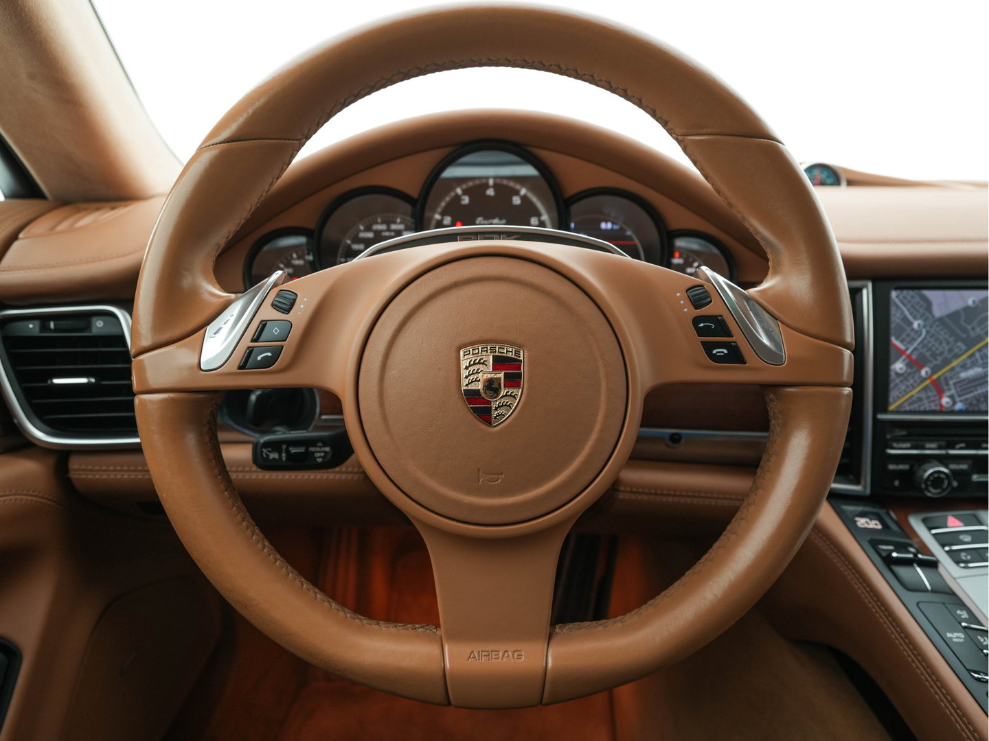 Porsche Panamera 4.8 Turbo Aut. *PANO | LEATHER | SPORT-CHRONO | BI-XENON | AIRSUSPENSION | MEMORY-PACK | BOSE-AUDIO | HEATED-SPORTSEATS | ADAPTIVE-CRUISE | KEYLESS | CAMERA | NAVI-FULLMAP | SHIFTPADDLES |  20''ALU*