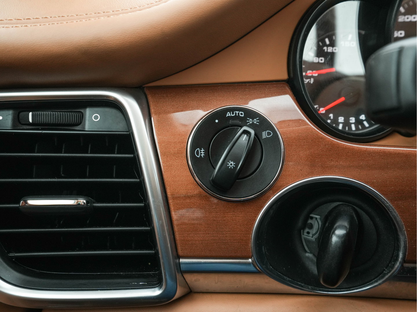 Porsche Panamera 4.8 Turbo Aut. *PANO | LEATHER | SPORT-CHRONO | BI-XENON | AIRSUSPENSION | MEMORY-PACK | BOSE-AUDIO | HEATED-SPORTSEATS | ADAPTIVE-CRUISE | KEYLESS | CAMERA | NAVI-FULLMAP | SHIFTPADDLES |  20''ALU*