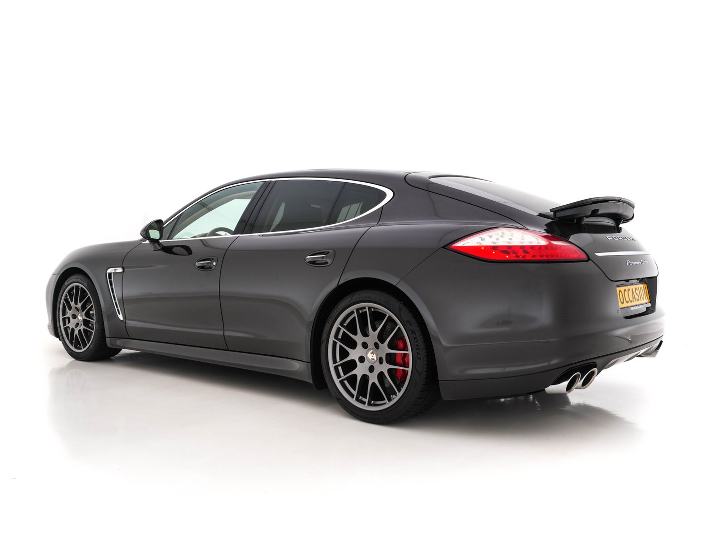 Porsche Panamera 4.8 Turbo Aut. *PANO | LEATHER | SPORT-CHRONO | BI-XENON | AIRSUSPENSION | MEMORY-PACK | BOSE-AUDIO | HEATED-SPORTSEATS | ADAPTIVE-CRUISE | KEYLESS | CAMERA | NAVI-FULLMAP | SHIFTPADDLES |  20''ALU*