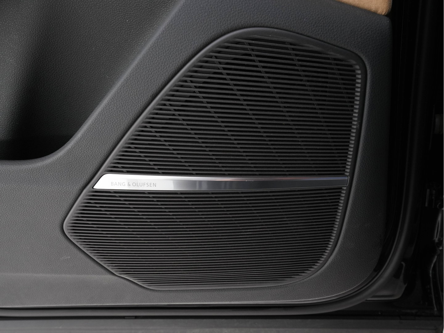 Audi Q7 55 TFSI E Quattro Pro Line Plus [Plug-in] (INCL-BTW) *LEATHER | HD-MATRIX-LED | BANG/OLUFSEN-SURROUND  | DIGI-COCKPIT | COMFORT-SEATS | KEYLESS | CAMERA | NAVI-FULLMAP | DAB+ | AMBIENT-LIGHT | ECC | PDC | CRUISE | TOWBAR | 20'