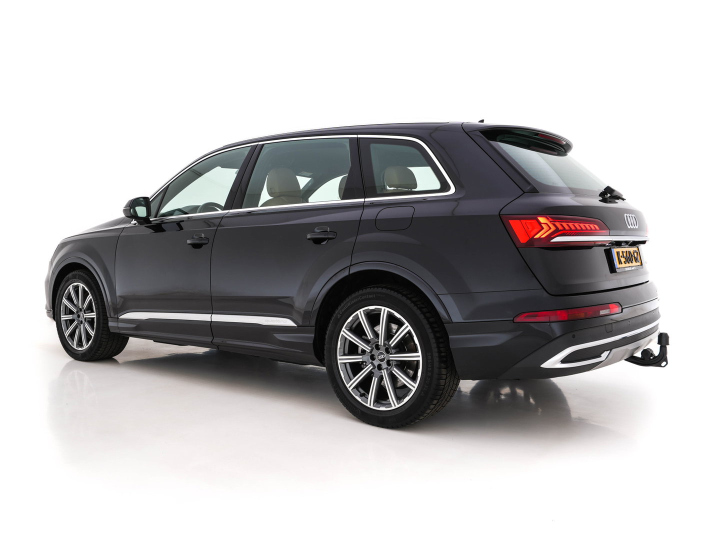 Audi Q7 55 TFSI E Quattro Pro Line Plus [Plug-in] (INCL-BTW) *LEATHER | HD-MATRIX-LED | BANG/OLUFSEN-SURROUND  | DIGI-COCKPIT | COMFORT-SEATS | KEYLESS | CAMERA | NAVI-FULLMAP | DAB+ | AMBIENT-LIGHT | ECC | PDC | CRUISE | TOWBAR | 20'