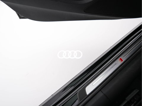 Audi A3 Sportback 1.5 TFSI CoD S-Line Edition Aut. *FULL-LED | LEATHER-FABRIC | NAVI-FULLMAP | SPORTSEATS | AUDI-SOUND | ECC | PDC | PRIVACYGLASS | CRUISE | 18''ALU*