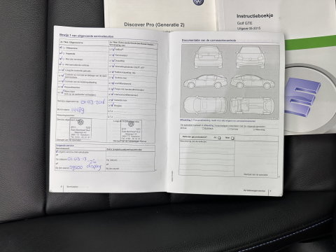 Volkswagen Golf 1.4 TSI GTE (Plug-In) Aut. *PANO | FULL-LED | LEATHER | LANE-ASSIST | BLIND-SPOT | ADAPTIVE-CRUISE | CAMERA | DAB | NAVI-FULLMAP | ECC | SHIFT-PADDLES | PDC | HEATED-SPORTSEATS | PRIVACY-GLASS | 18"ALU*