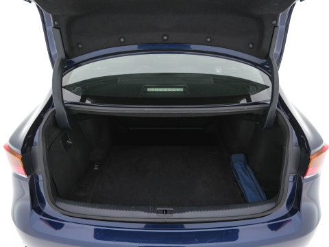 Lexus IS 300h Hybrid Business Line Aut. *PANO | LEATHER-MICROFIBRE | FULL-LED | NAVI-FULLMAP | HEATED-COMFORTSEATS | CAMERA | ECC | SHIFT-PADDLES | PDC | CRUISE | 17''ALU*
