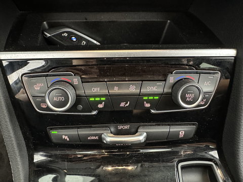BMW 2 Serie Active Tourer 225xe Sport-Line Centennial High Executive Aut. *FULL-LED | NAVI-FULLMAP | HEATED-SPORTSEATS | ECC | PRIVACY-GLASS | PDC | CRUISE | 18''ALU*