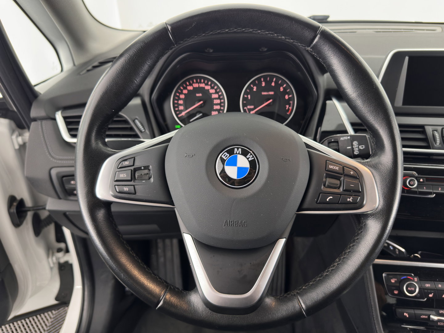 BMW 2 Serie Active Tourer 225xe Sport-Line Centennial High Executive Aut. *FULL-LED | NAVI-FULLMAP | HEATED-SPORTSEATS | ECC | PRIVACY-GLASS | PDC | CRUISE | 18''ALU*