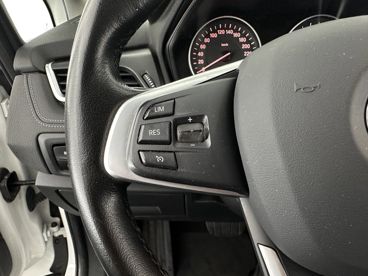 BMW 2 Serie Active Tourer 225xe Sport-Line Centennial High Executive Aut. *FULL-LED | NAVI-FULLMAP | HEATED-SPORTSEATS | ECC | PRIVACY-GLASS | PDC | CRUISE | 18''ALU*