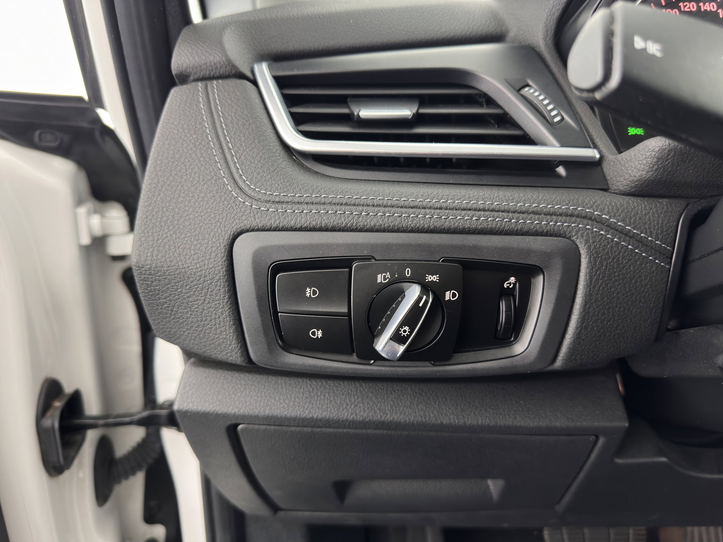BMW 2 Serie Active Tourer 225xe Sport-Line Centennial High Executive Aut. *FULL-LED | NAVI-FULLMAP | HEATED-SPORTSEATS | ECC | PRIVACY-GLASS | PDC | CRUISE | 18''ALU*
