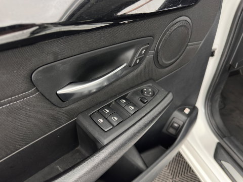 BMW 2 Serie Active Tourer 225xe Sport-Line Centennial High Executive Aut. *FULL-LED | NAVI-FULLMAP | HEATED-SPORTSEATS | ECC | PRIVACY-GLASS | PDC | CRUISE | 18''ALU*