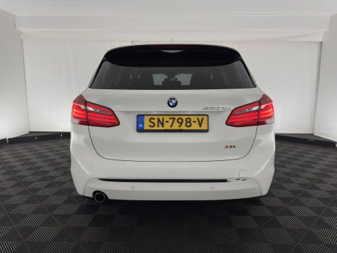 BMW 2 Serie Active Tourer 225xe Sport-Line Centennial High Executive Aut. *FULL-LED | NAVI-FULLMAP | HEATED-SPORTSEATS | ECC | PRIVACY-GLASS | PDC | CRUISE | 18''ALU*