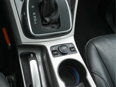 Ford C-MAX 2.0 Hybrid Titanium Plus ( Plug-In ) Aut. *PANO | LEATHER | NAVI-FULLMAP | CAMERA | KEYLESS | HEATED-COMFORT-SEATS | ECC | DIGI-COCKPIT | PDC | 17''ALU*