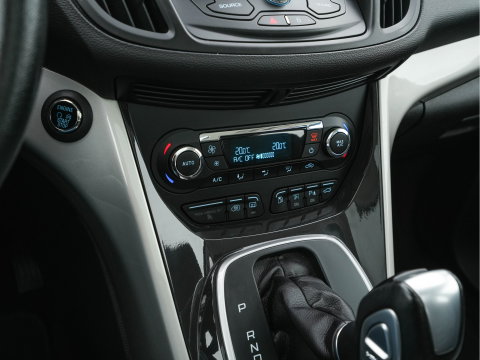 Ford C-MAX 2.0 Hybrid Titanium Plus ( Plug-In ) Aut. *PANO | LEATHER | NAVI-FULLMAP | CAMERA | KEYLESS | HEATED-COMFORT-SEATS | ECC | DIGI-COCKPIT | PDC | 17''ALU*