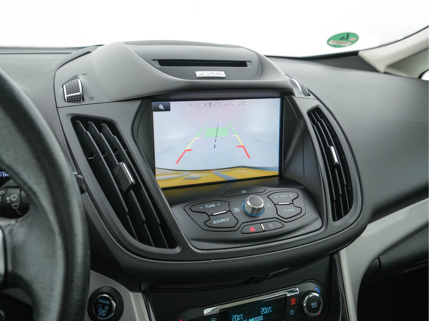 Ford C-MAX 2.0 Hybrid Titanium Plus ( Plug-In ) Aut. *PANO | LEATHER | NAVI-FULLMAP | CAMERA | KEYLESS | HEATED-COMFORT-SEATS | ECC | DIGI-COCKPIT | PDC | 17''ALU*
