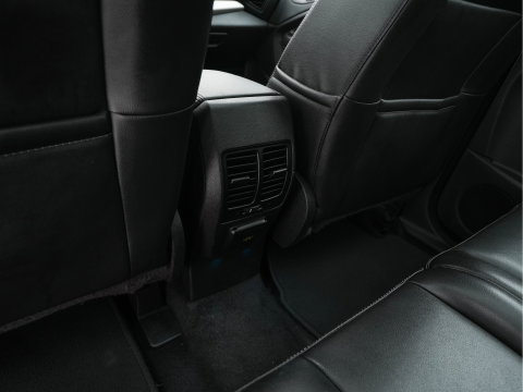Ford C-MAX 2.0 Hybrid Titanium Plus ( Plug-In ) Aut. *PANO | LEATHER | NAVI-FULLMAP | CAMERA | KEYLESS | HEATED-COMFORT-SEATS | ECC | DIGI-COCKPIT | PDC | 17''ALU*