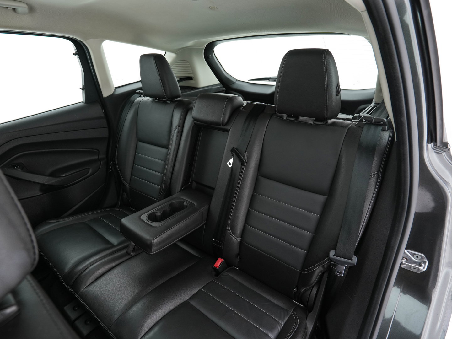 Ford C-MAX 2.0 Hybrid Titanium Plus ( Plug-In ) Aut. *PANO | LEATHER | NAVI-FULLMAP | CAMERA | KEYLESS | HEATED-COMFORT-SEATS | ECC | DIGI-COCKPIT | PDC | 17''ALU*