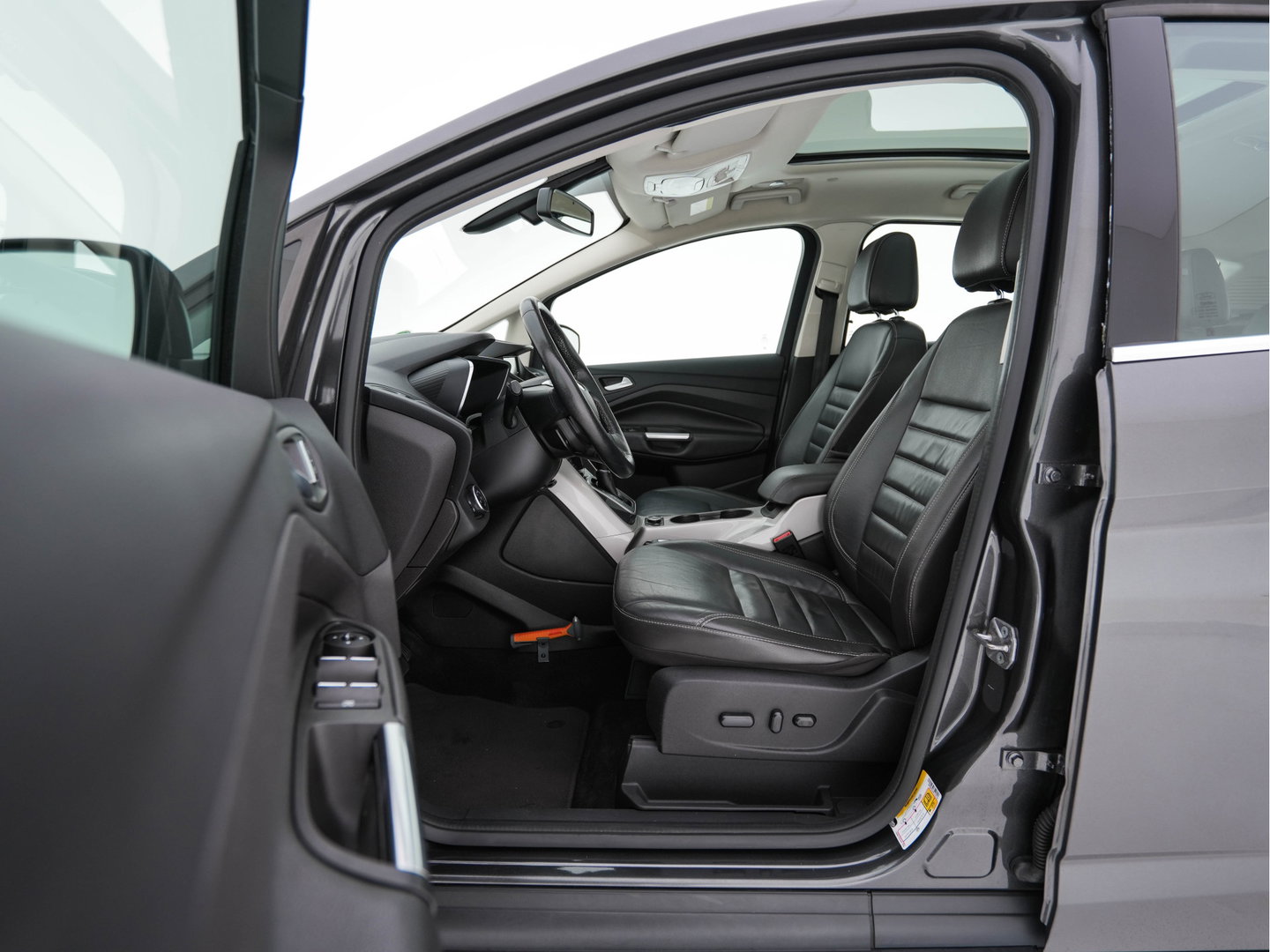 Ford C-MAX 2.0 Hybrid Titanium Plus ( Plug-In ) Aut. *PANO | LEATHER | NAVI-FULLMAP | CAMERA | KEYLESS | HEATED-COMFORT-SEATS | ECC | DIGI-COCKPIT | PDC | 17''ALU*