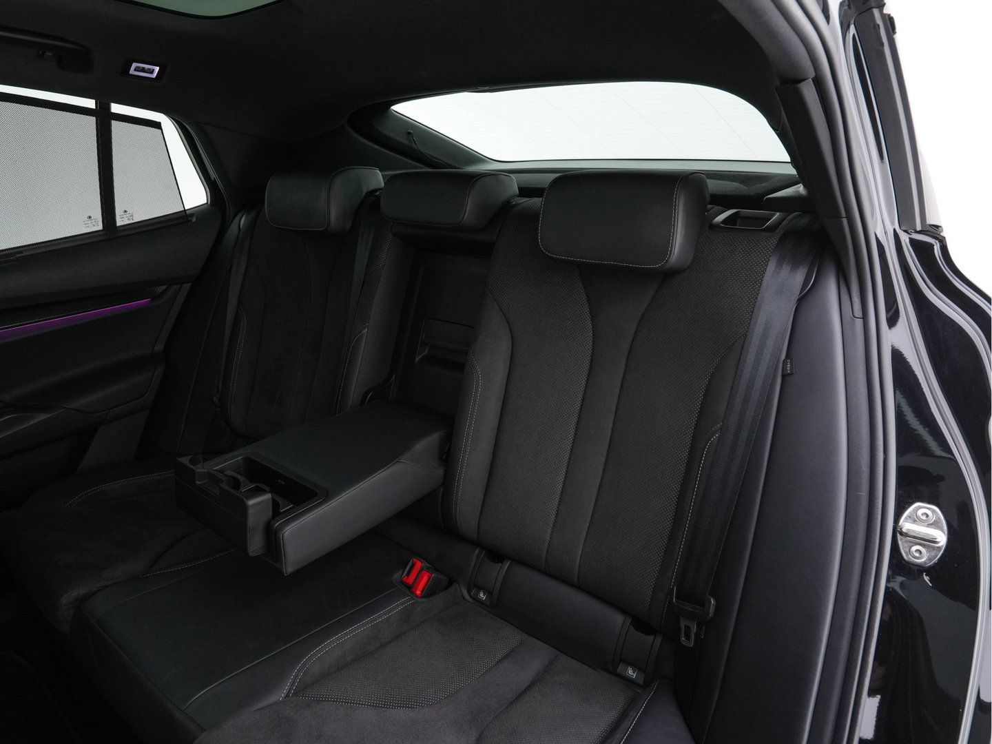 Škoda Enyaq Coupé 85 Sportline [ 3-Fase-11kW] {SoH-95%} (INCL-BTW) Aut. *PANO |  LEATHER-ALCANTARA | FULL-LED | BLINDSPOT | HEATED-SPORTSEATS | CAMERA | KEYLESS | PRIVACY-GLASS | ADAPTIVE-CRUISE | SHIFTPADDLES | TOWBAR | 20''ALU*
