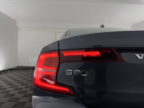Volvo S90 2.0 D4 Momentum Aut. *PANO | LEATHER | FULL-LED | TOPVIEW | BLINDSPOT | HEATED-SPORTSEATS | DIGI-COCKPIT | NAVI-FULLMAP | ECC | HEAD-UP | ADAPTIVE-CRUISE | PDC | APP.CONNECT | 18''ALU*