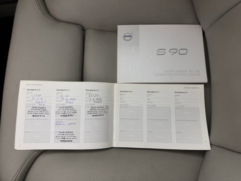 Volvo S90 2.0 D4 Momentum Aut. *PANO | LEATHER | FULL-LED | TOPVIEW | BLINDSPOT | HEATED-SPORTSEATS | DIGI-COCKPIT | NAVI-FULLMAP | ECC | HEAD-UP | ADAPTIVE-CRUISE | PDC | APP.CONNECT | 18''ALU*