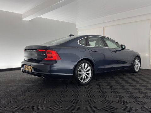 Volvo S90 2.0 D4 Momentum Aut. *PANO | LEATHER | FULL-LED | TOPVIEW | BLINDSPOT | HEATED-SPORTSEATS | DIGI-COCKPIT | NAVI-FULLMAP | ECC | HEAD-UP | ADAPTIVE-CRUISE | PDC | APP.CONNECT | 18''ALU*
