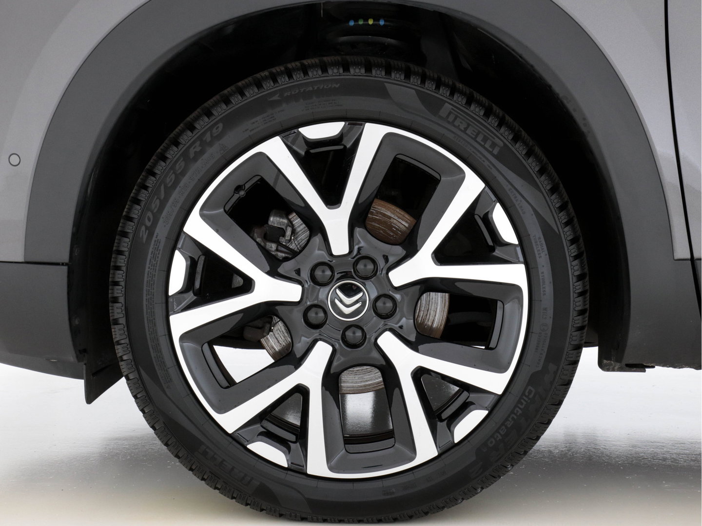 Citroën C5 Aircross 1.5 BlueHDI Business-Plus (INCL-BTW) *LEATHER-MICROFIBRE | NAVI-FULLMAP | FULL-LED | KEYLESS | TOPVIEW | ECC | PRIVACY-GLASS | PDC | CRUISE | DAB | DIGI-COCKPIT | CARPLAY |  LANE-ASSIST | TOWBAR | 19"ALU*