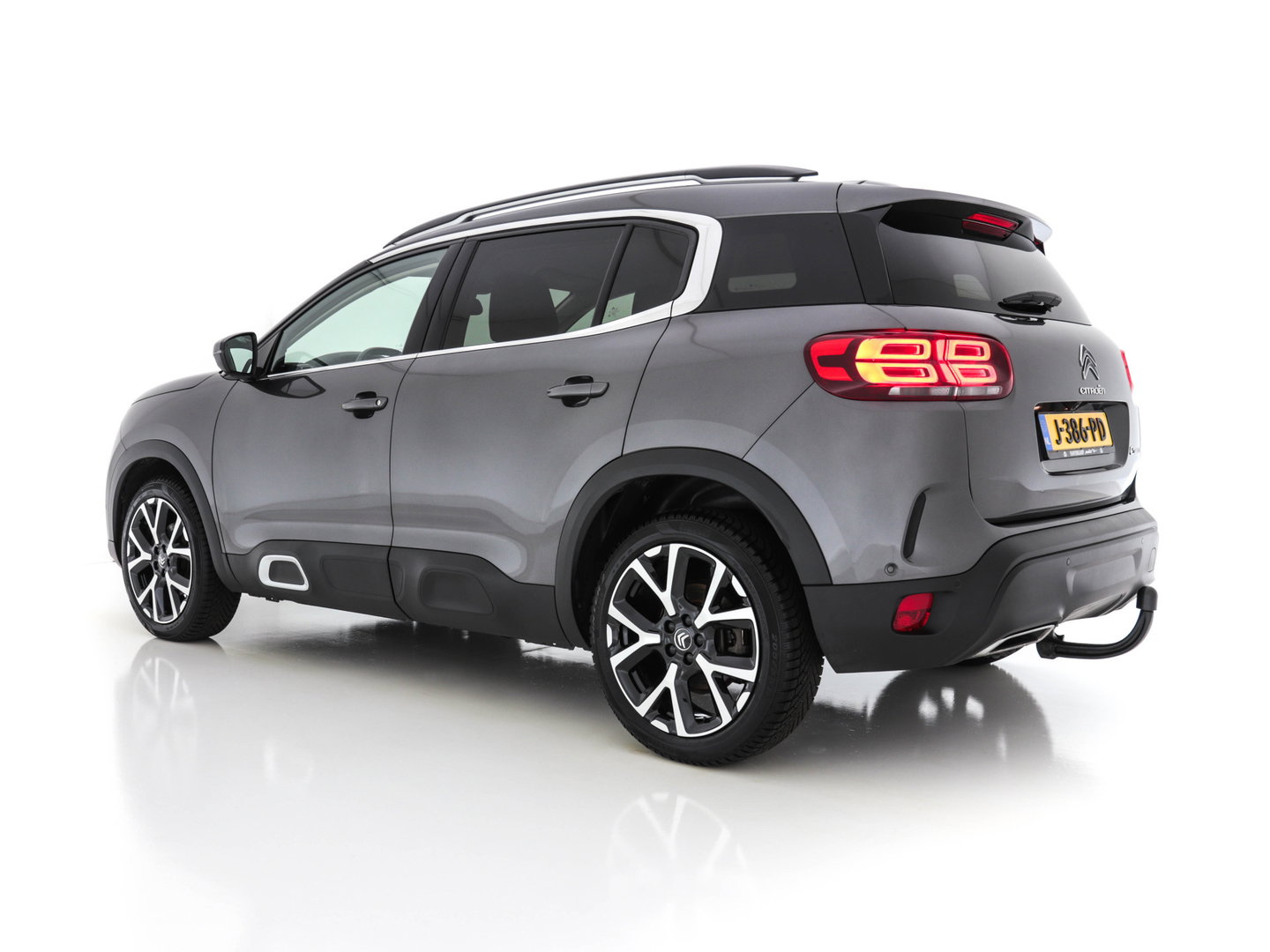 Citroën C5 Aircross 1.5 BlueHDI Business-Plus (INCL-BTW) *LEATHER-MICROFIBRE | NAVI-FULLMAP | FULL-LED | KEYLESS | TOPVIEW | ECC | PRIVACY-GLASS | PDC | CRUISE | DAB | DIGI-COCKPIT | CARPLAY |  LANE-ASSIST | TOWBAR | 19"ALU*