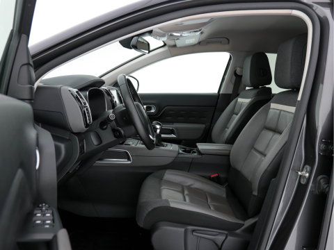Citroën C5 Aircross 1.5 BlueHDI Business-Plus (INCL-BTW) *LEATHER-MICROFIBRE | NAVI-FULLMAP | FULL-LED | KEYLESS | TOPVIEW | ECC | PRIVACY-GLASS | PDC | CRUISE | DAB | DIGI-COCKPIT | CARPLAY |  LANE-ASSIST | TOWBAR | 19"ALU*