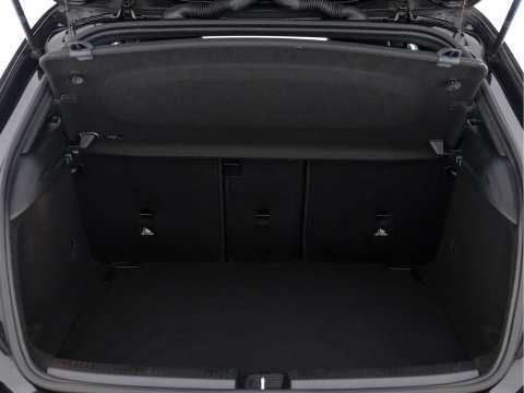 Mercedes-Benz A-Klasse 160 AMG-Styling Business Solution (INCL-BTW) *FULL-LED |  LEATHER-MICROFIBRE | KEYLESS | CARBON-INLAY | HEATED-SPORTSEATS | WIDE-SCREEN | NAVI-FULLMAP | CAMERA | ECC | PDC | CRUISE | CARPLAY | AMBIENTLIGHT | PRIVACY-GLASS | 1