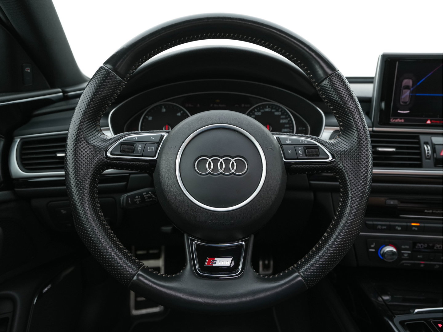 Audi A6 Avant 3.0 TDI Quattro S-Line Aut. *PANO | LEATHER-ALCANTARA | BI-XENON | BOSE-AUDIO | NAVI-FULLMAP | DAB | CAMERA | ECC | HEATED-SPORTSEATS | PDC | CRUISE | TOWBAR | KEYLESS | 20"ALU*