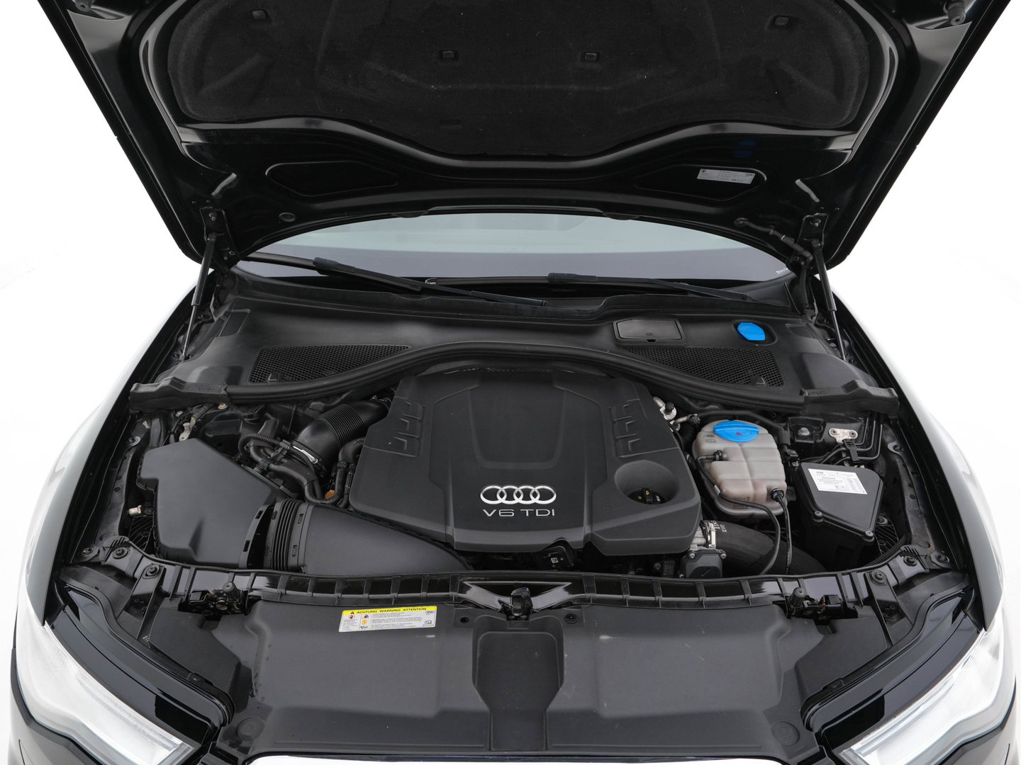 Audi A6 Avant 3.0 TDI Quattro S-Line Aut. *PANO | LEATHER-ALCANTARA | BI-XENON | BOSE-AUDIO | NAVI-FULLMAP | DAB | CAMERA | ECC | HEATED-SPORTSEATS | PDC | CRUISE | TOWBAR | KEYLESS | 20"ALU*