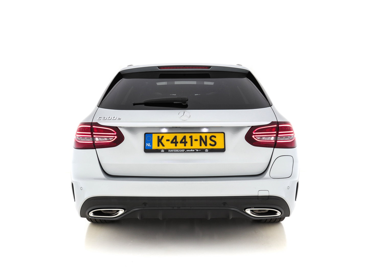 Mercedes-Benz C-Klasse Estate 300 e AMG-Sportpack Limited Business Solution (Plug-in) (INCL-BTW) Aut. *PANO | LEATHER-ALCANTARA | FULL-LED | NAVI-FULLMAP | TOPVIEW | BLINDSPOT | PREMIUM-AUDIO | DAB | CARPLAY | AMBIENTLIGHT | DIGI-COCKPIT | SPORTSEATS | 18"ALU*