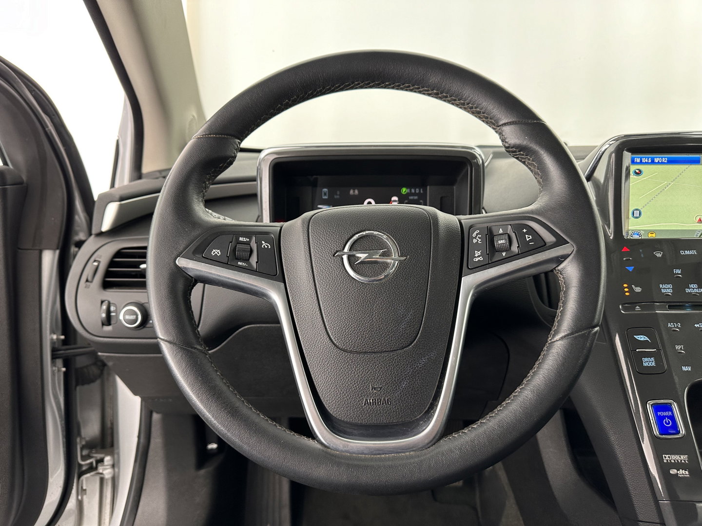 Opel Ampera 1.4 (Plug-In) Aut. *LEATHER | NAVI-FULLMAP | BOSE-AUDIO | KEYLESS | CAMERA | ECC | HEATED-COMFORTSEATS | PDC | CRUISE*