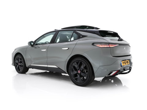 DS DS 4 1.6 Performance-Line+ PureTech (INCL-BTW) Aut. *PANO | LEATHER-MICROFIBRE | FULL-LED | HEATED-SPORTSEATS | DIGI-COCKPIT | KEYLESS | CAMERA | LANE-ASSIST | CARPLAY | ECC | SHIFTPADDLES | PDC | TOWBAR | 19''ALU*