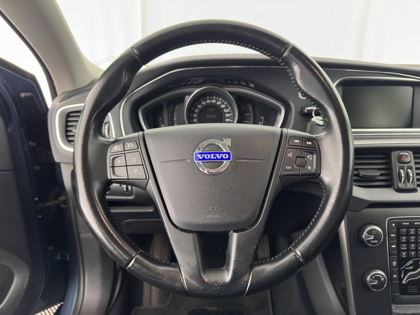 Volvo V40 1.6 D2 Kinetic *NAVI-FULLMAP | COMFORT-SEATS | ECC | PDC | SIPS | CRUISE | 16''ALU*