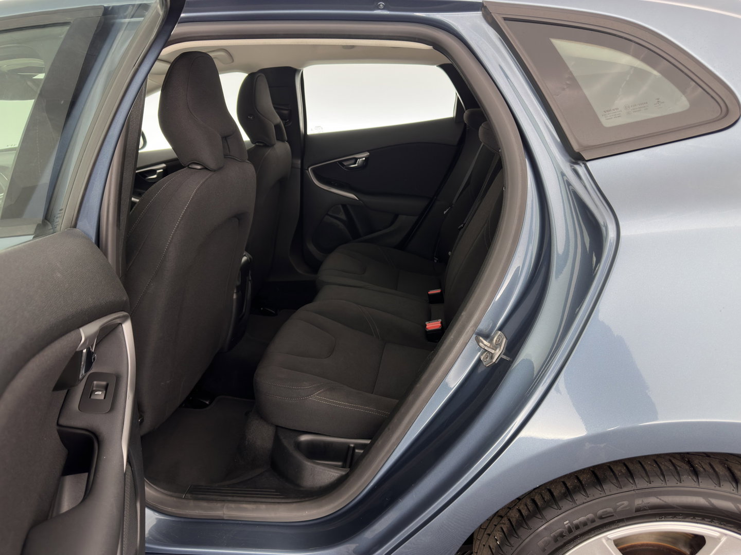 Volvo V40 1.6 D2 Kinetic *NAVI-FULLMAP | COMFORT-SEATS | ECC | PDC | SIPS | CRUISE | 16''ALU*