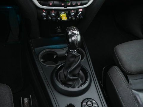 MINI Countryman 2.0 Cooper S E ALL4 Chili Plug-In (INCL-BTW) Aut. *PANO | LEATHER-FABRIC | FULL-LED | SPORT-SEATS | KEYLESS | NAVI-FULLMAP | ECC | AMBIENT-LIGHT | PDC | CRUISE | 18''ALU*