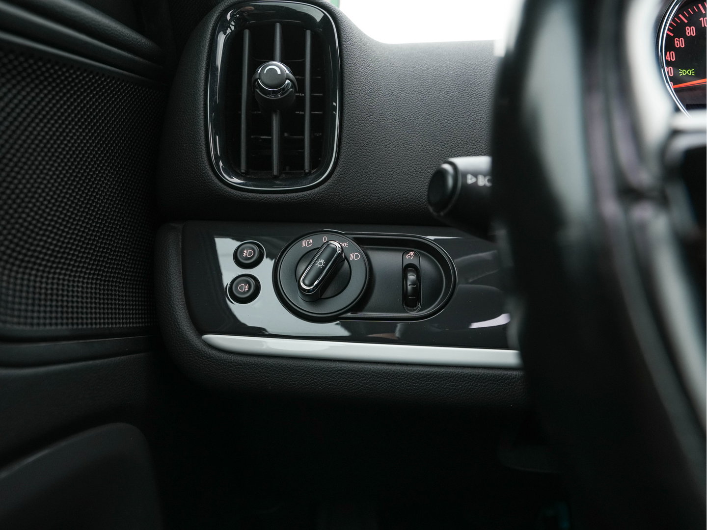 MINI Countryman 2.0 Cooper S E ALL4 Chili Plug-In (INCL-BTW) Aut. *PANO | LEATHER-FABRIC | FULL-LED | SPORT-SEATS | KEYLESS | NAVI-FULLMAP | ECC | AMBIENT-LIGHT | PDC | CRUISE | 18''ALU*