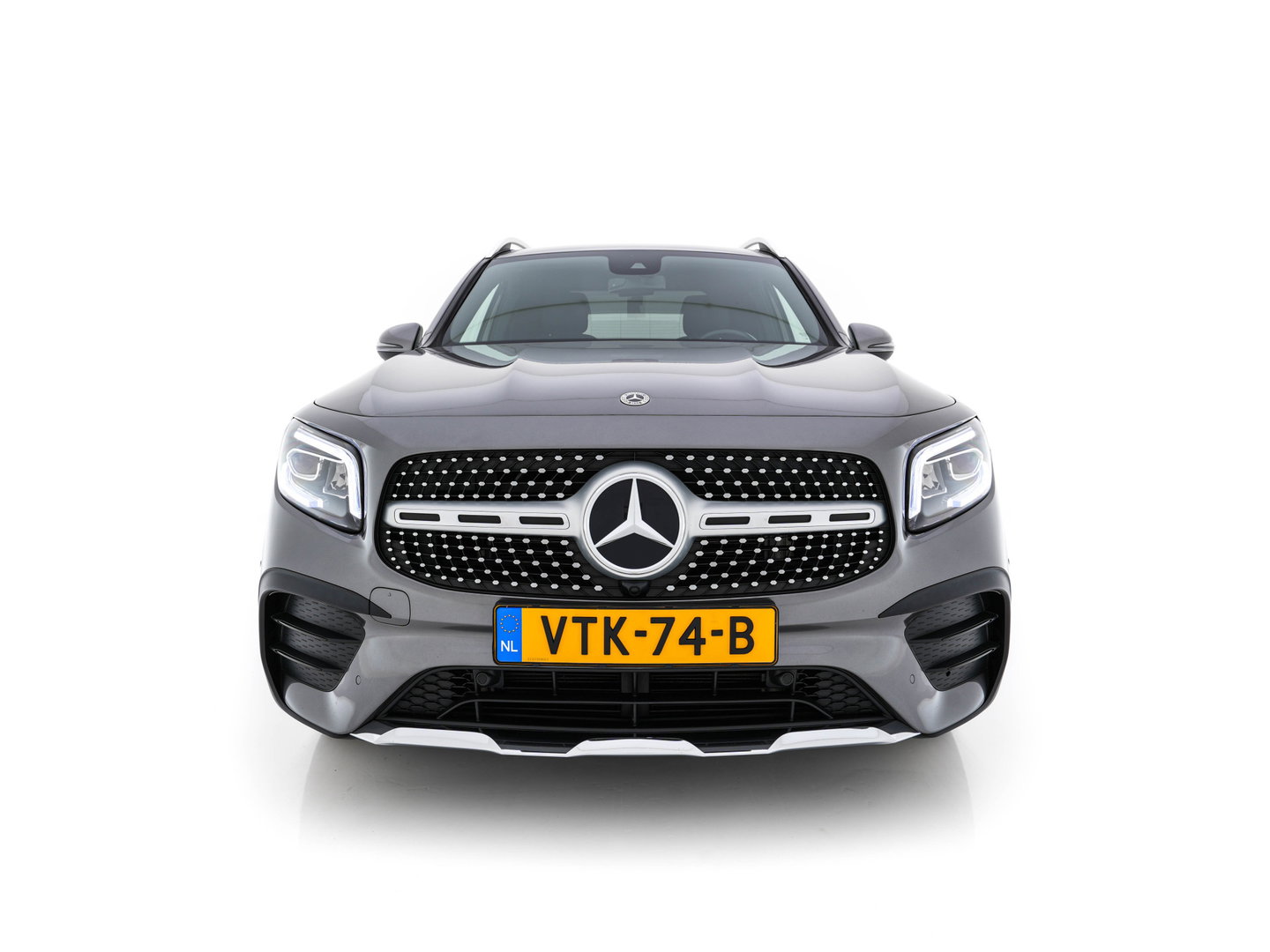 Mercedes-Benz GLB 200 d ( VAN ) Premium AMG-SportPack Aut. *LEATHER-MICROFIBRE | FULL-LED | AMBIENT-LIGHT | WIDE-SCREEN-DIGICOCKPIT | HEATED-SPORTSEATS | KEYLESS | NAVI-FULLMAP | DAB+ | ECC | PDC | CRUISE | 19''ALU*