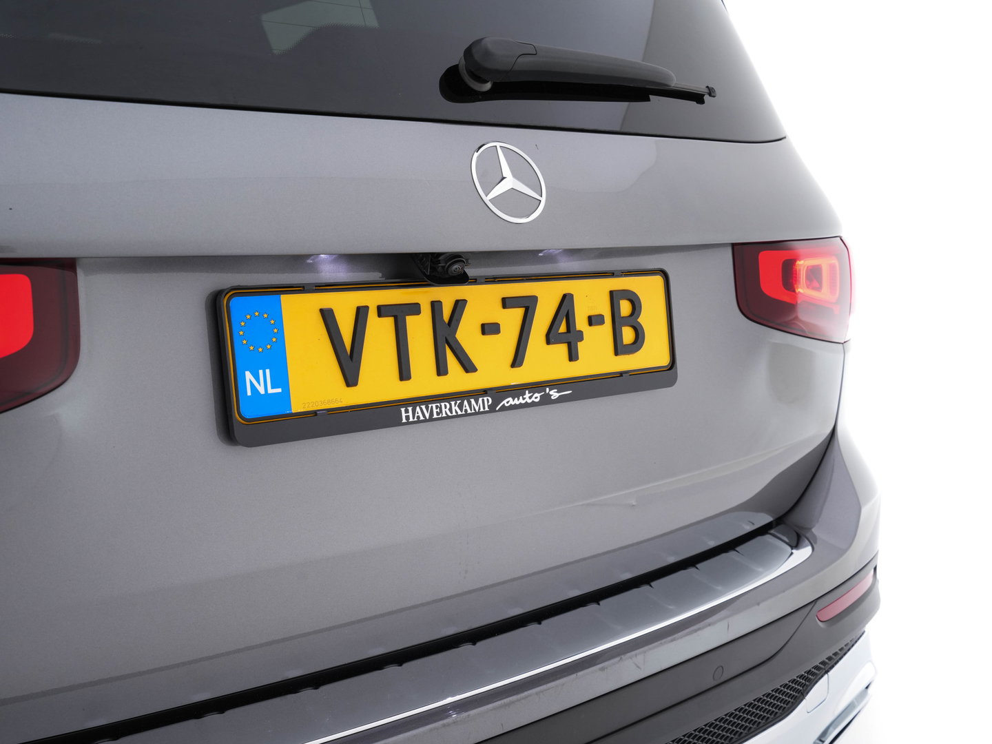 Mercedes-Benz GLB 200 d ( VAN ) Premium AMG-SportPack Aut. *LEATHER-MICROFIBRE | FULL-LED | AMBIENT-LIGHT | WIDE-SCREEN-DIGICOCKPIT | HEATED-SPORTSEATS | KEYLESS | NAVI-FULLMAP | DAB+ | ECC | PDC | CRUISE | 19''ALU*