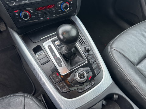 Audi Q5 2.0 TFSI Quattro Pro Line (⚠️oil pressure problem) Aut. *PANO | LEATHER | XENON-PLUS | NAVI-FULLMAP | PDC | AUDI-SOUNDSYSTEM | PRIVACY-GLASS | ECC | CRUISE | HEATED-COMFORTSEATS |  18"ALU*
