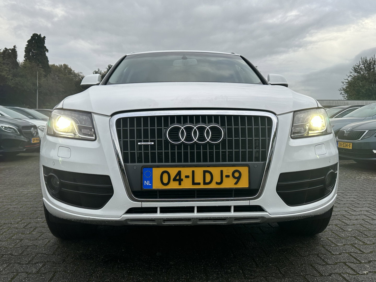 Audi Q5 2.0 TFSI Quattro Pro Line (⚠️oil pressure problem) Aut. *PANO | LEATHER | XENON-PLUS | NAVI-FULLMAP | PDC | AUDI-SOUNDSYSTEM | PRIVACY-GLASS | ECC | CRUISE | HEATED-COMFORTSEATS |  18"ALU*
