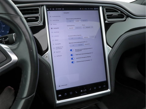 Tesla Model S 235 Kw Base [ 3-Fase-17kW ] {SoH-87%} (INCL-BTW) *PANO | AUTO-PILOT | KEYLESS | FULL-LED | 1/2-LEATHER | NAVI-FULLMAP | SURROUND-VIEW | APP-CONNECT | LANE-ASSIST | DIGI-COCKPIT | DAB | SPORT-SEATS | 19"ALU