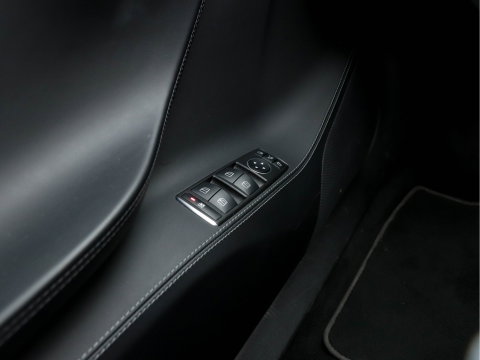 Tesla Model S 235 Kw Base [ 3-Fase-17kW ] {SoH-87%} (INCL-BTW) *PANO | AUTO-PILOT | KEYLESS | FULL-LED | 1/2-LEATHER | NAVI-FULLMAP | SURROUND-VIEW | APP-CONNECT | LANE-ASSIST | DIGI-COCKPIT | DAB | SPORT-SEATS | 19"ALU