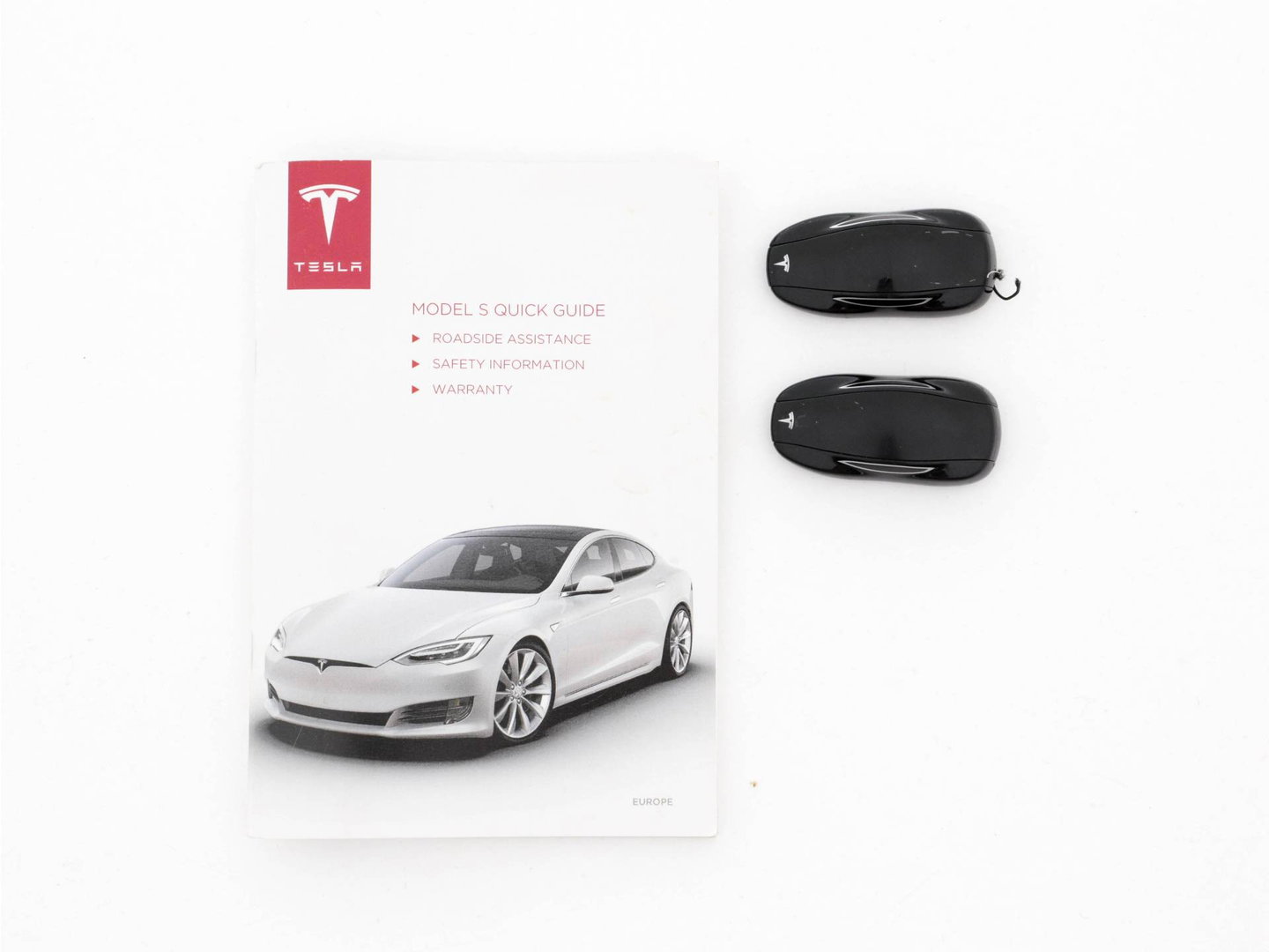 Tesla Model S 235 Kw Base [ 3-Fase-17kW ] {SoH-87%} (INCL-BTW) *PANO | AUTO-PILOT | KEYLESS | FULL-LED | 1/2-LEATHER | NAVI-FULLMAP | SURROUND-VIEW | APP-CONNECT | LANE-ASSIST | DIGI-COCKPIT | DAB | SPORT-SEATS | 19"ALU