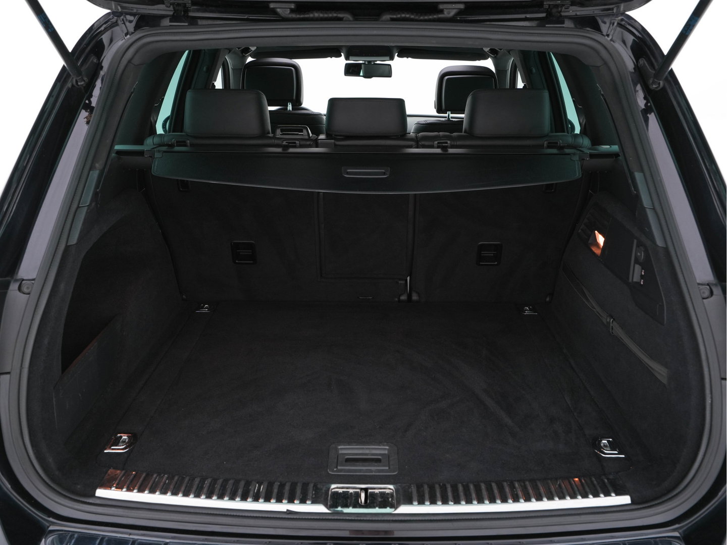 Volkswagen Touareg 3.0 TDI R-line Aut. *PANO | LEATHER | NAVI-FULLMAP | XENON | DYNAUDIO | MEMORY-PACK | ECC | SHIFT-PADDLES | PDC | DAB | COMFORTSEATS | 21"ALU*
